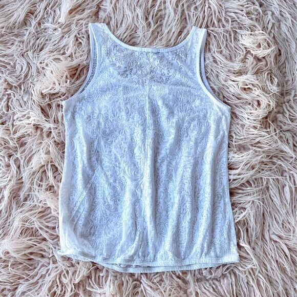 Large Charlotte Russe Tank Top - Picture 5 of 5